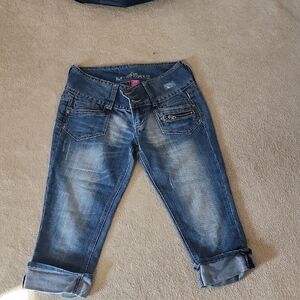 Almost Famous Distressed Blue Capris